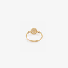Load image into Gallery viewer, Bague Luna 1 bleue or jaune, émail blanc, saphirs verts et bleus dos