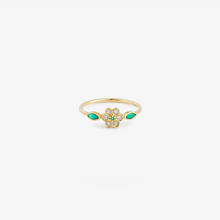 Load image into Gallery viewer, Bague Miniflower 1 brume or jaune, diamants salt and pepper et émeraudes face