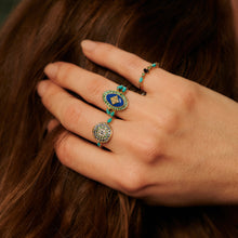 Load image into Gallery viewer, Bague Athéna 2 turquoise or jaune, émail, saphirs, émeraudes et turquoises Sophie d'Agon