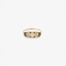 Load image into Gallery viewer, Bague Ava 2 marine or jaune, saphirs bleus, diamants salt and pepper face