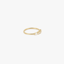 Load image into Gallery viewer, Gaia bague 6 diamant or jaune, diamants blancs, face
