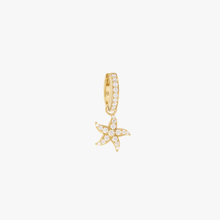 Load image into Gallery viewer, Créoles Etoile de mer Full Diamond, or jaune 18 carats, diamants blancs, face
