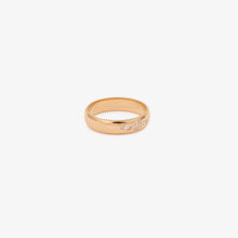 Load image into Gallery viewer, Alliance Miniflower Love 2, or rose 18 carats, diamants blancs profil
