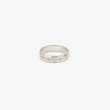 Load image into Gallery viewer, Alliance Miniflower Love 4 or blanc 18k recyclés avec diamants blancs Face
