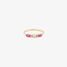Cargar imagen en el visor de la Galería, Gaia Bague 6 Amor or jaune 18 carats, saphirs padparadscha, rubies, diamant blanc, face
