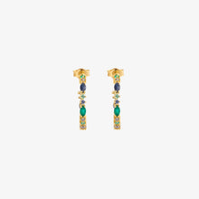 Load image into Gallery viewer, Boucles d'oreilles créoles Gaia or jaune, émeraudes, saphirs bleu ciel et bleu marine face
