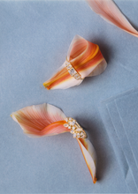 Load image into Gallery viewer, Ginger bague 2 diamant or jaune, diamants blancs, nature-m
