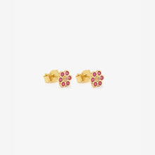 Load image into Gallery viewer, Puces d'oreilles Miniflower 1 rouges, or jaune, rubis et saphirs roses profil
