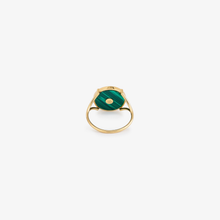 Charger l'image dans la visionneuse de la galerie, Sophie d'Agon, Selene bague en or jaune 18 carats, malachite, saphirs bleu, saphirs jaunes, dos
