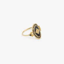 Load image into Gallery viewer, Bague Athéna 3 jaune or jaune, émail noir, diamants noirs et saphirs jaunes profil
