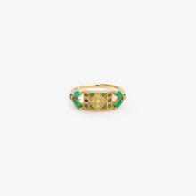 Load image into Gallery viewer, Bague Ava 2 verte or jaune, émeraudes, saphirs jaunes et diamants noirs face
