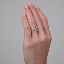 Load and play video in Gallery viewer, Paloma Ring 2–Purple

